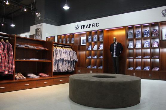 �Ϸ����b���b��