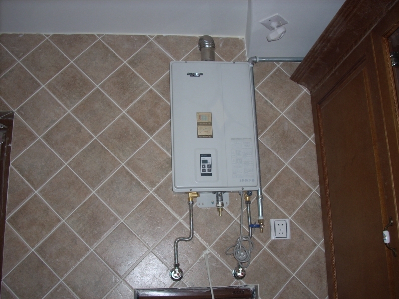 ȼ?x��)��ˮ�? width=