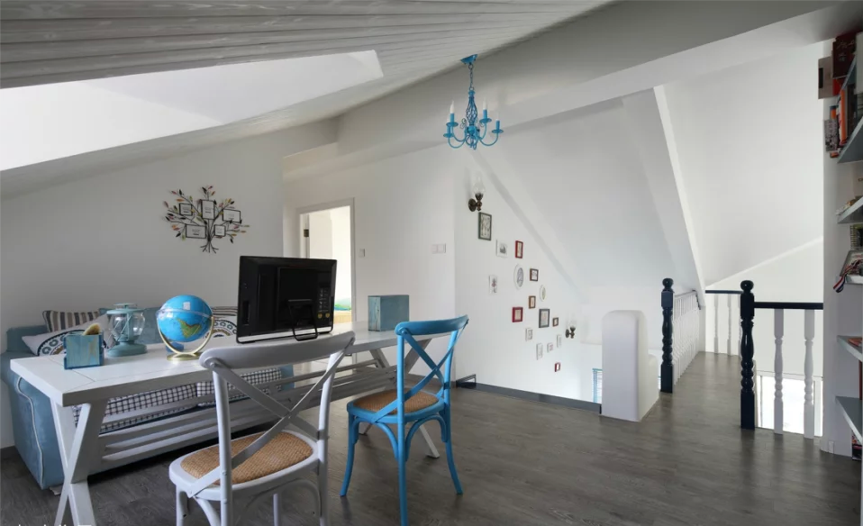 ���к��L��