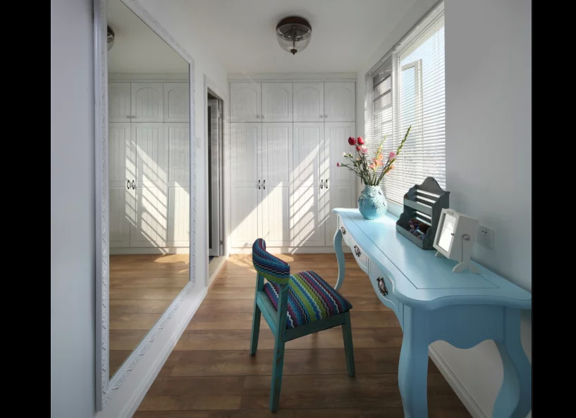 ���к��L��